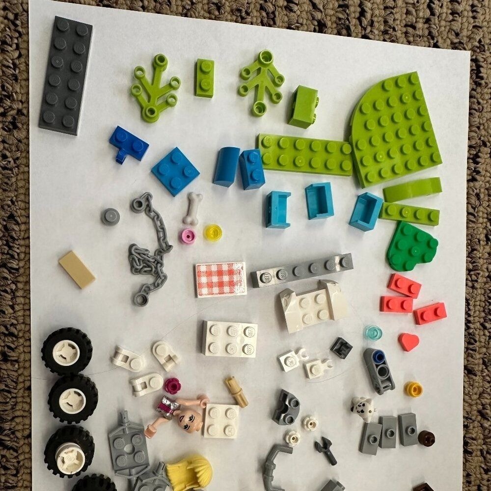Lego Friends Vet Clinic Rescue Buggy 41442 Incomplete Andrea Stephanie - Picture 2 of 3
